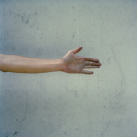 廖文峰，灰尘转移，照片，60cm×60cm×2张，2011